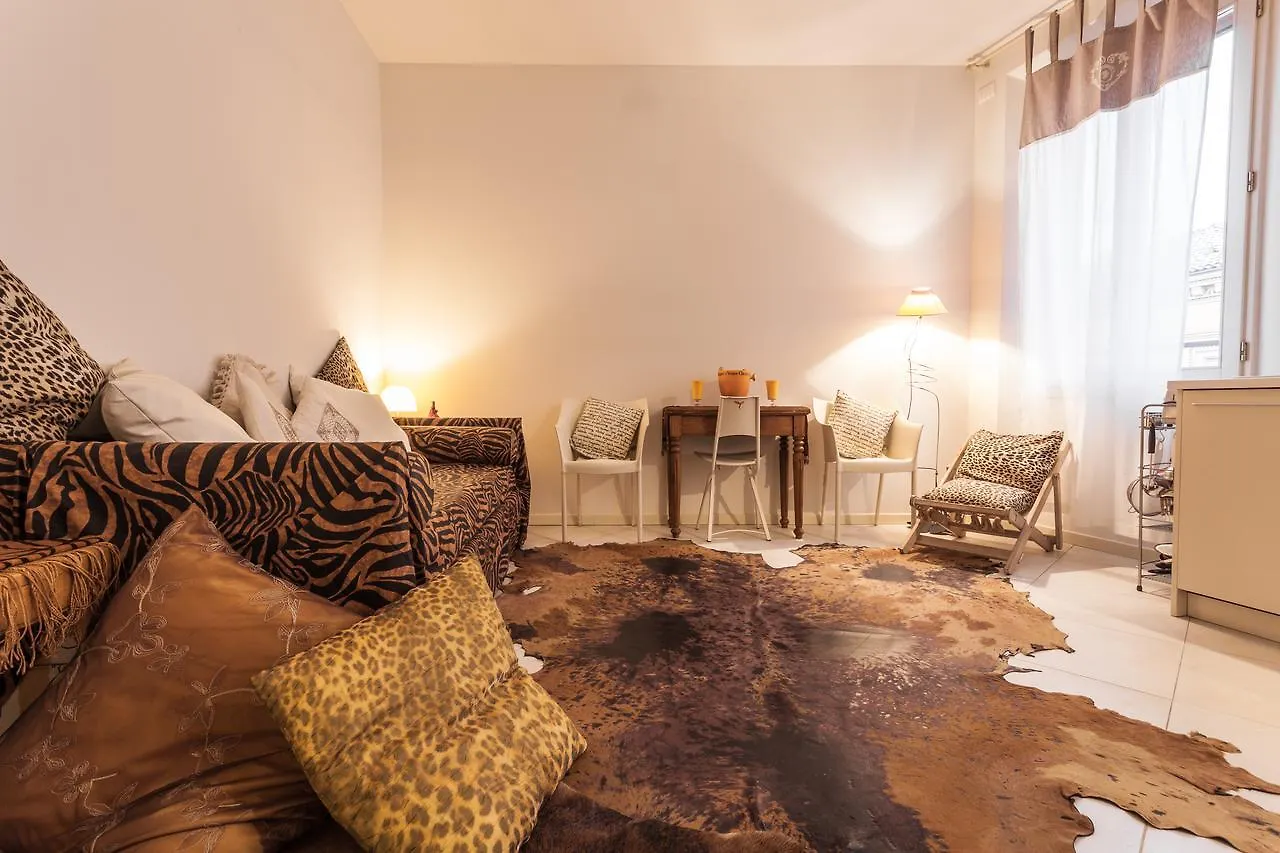 شقة Housmart Castiglione 76 بولونيا 0*,  إيطاليا
