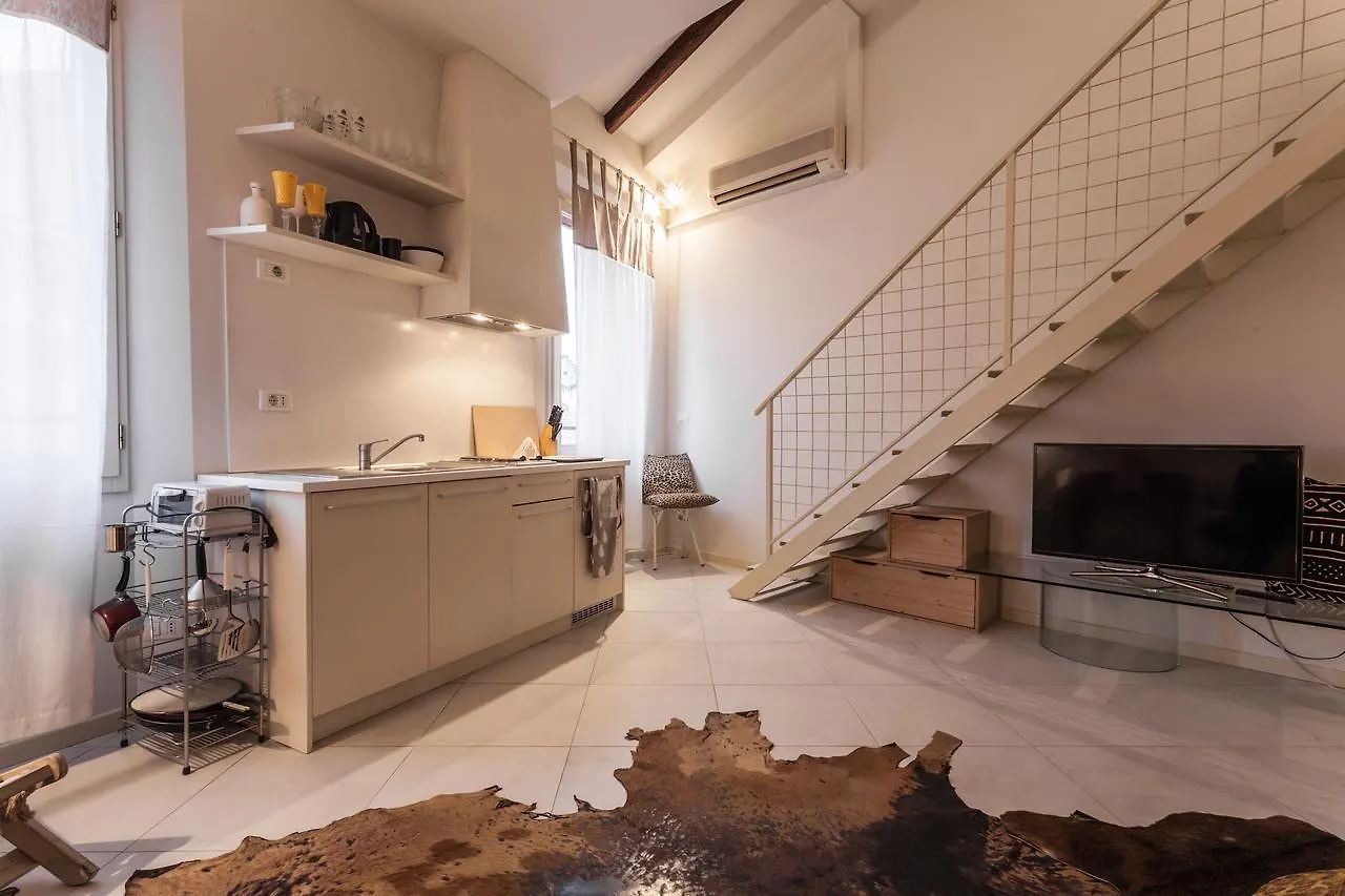 Housmart Castiglione 76 Apartment Bologna