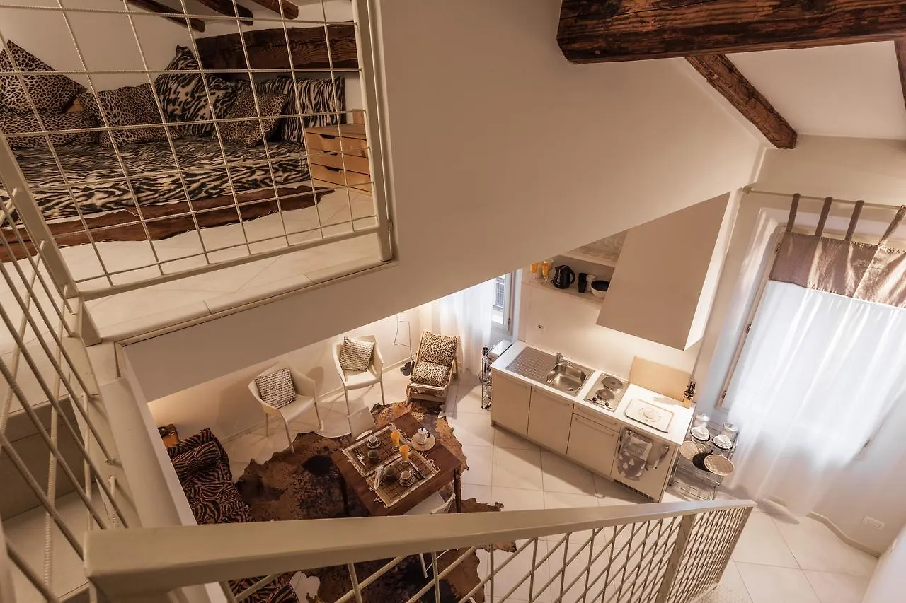 Appartamento HouSmart Castiglione 76 Bologna