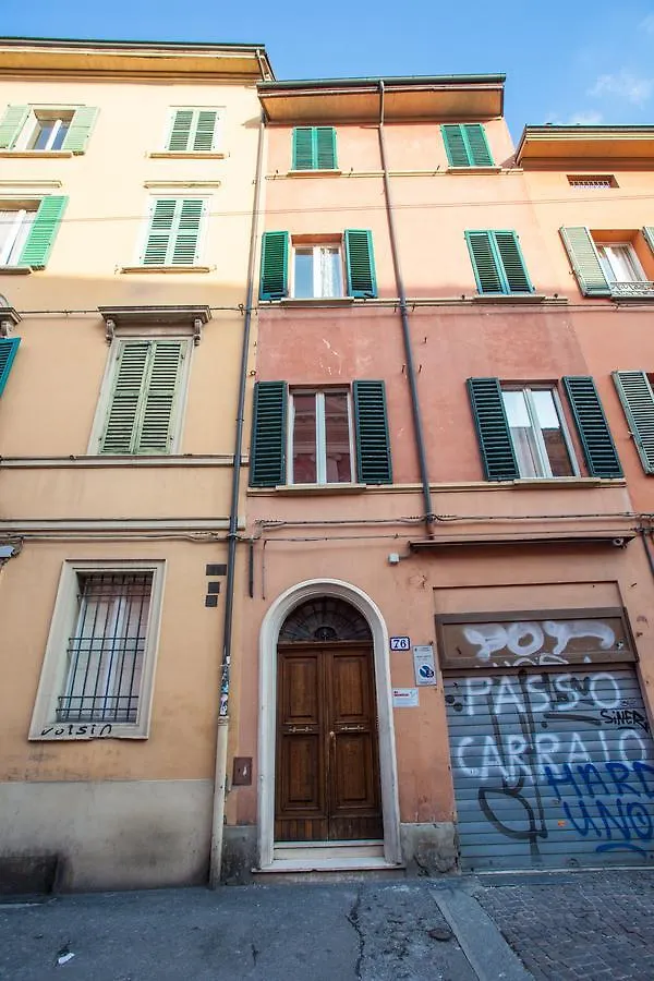 Appartamento HouSmart Castiglione 76 Bologna